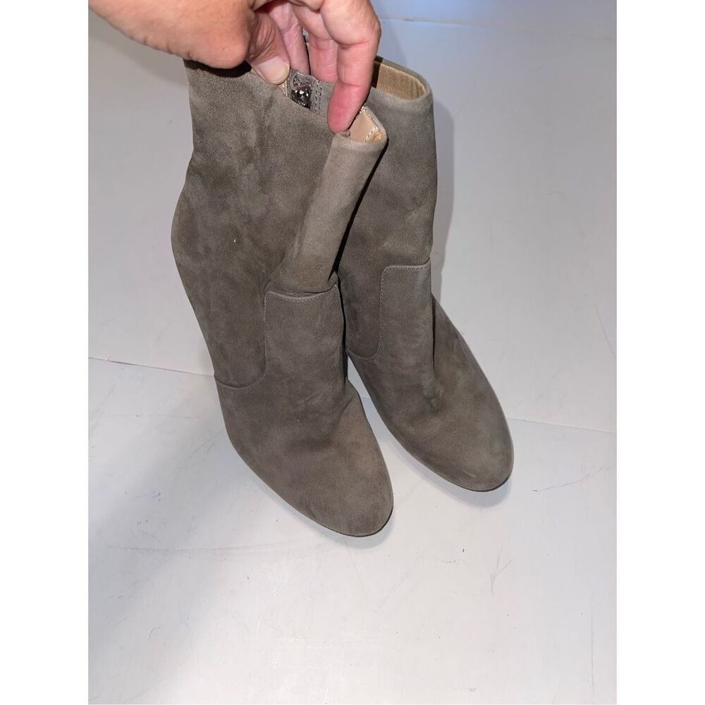 Steve Madden Suede/ Leather Booties 7Heeled Boots Fall Fashion‎